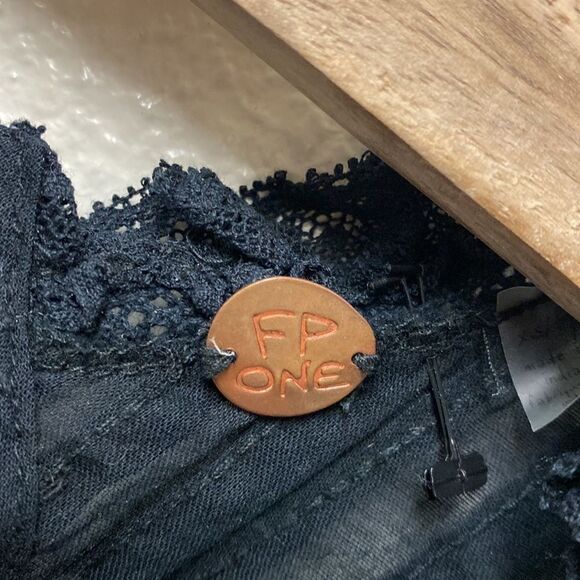 Free People Sleeveless Button Back Top XS - Picture 2 of 7